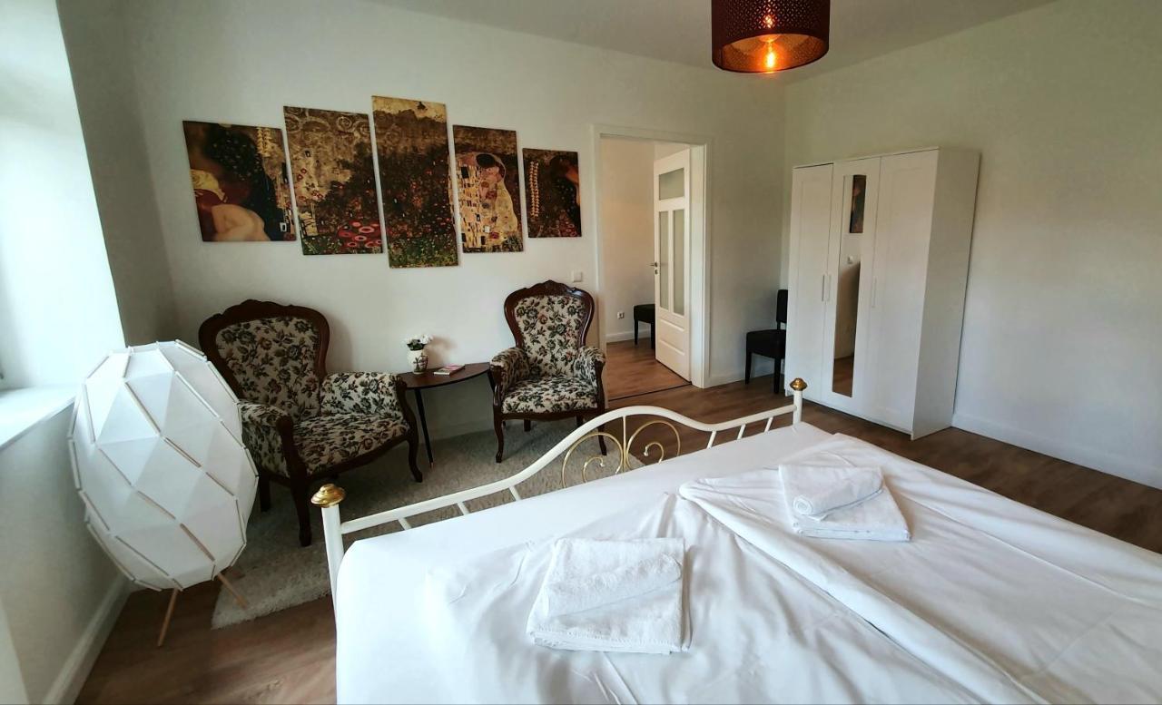 Pineapple Apartments Dresdner Heide Mit Garten Drezno Zewnętrze zdjęcie